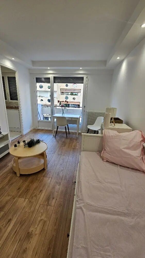 Appartement à louer, 23m², Nice