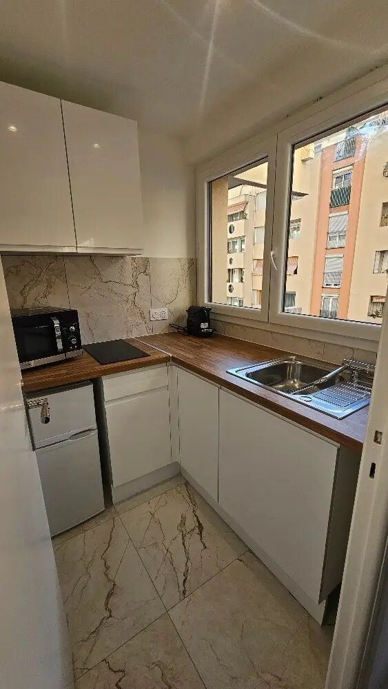 Appartement à louer, 23m², Nice