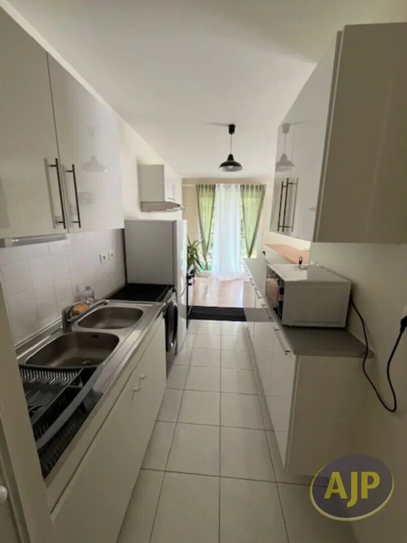 Appartement à louer, 64m², Noyal-Châtillon-sur-Seiche