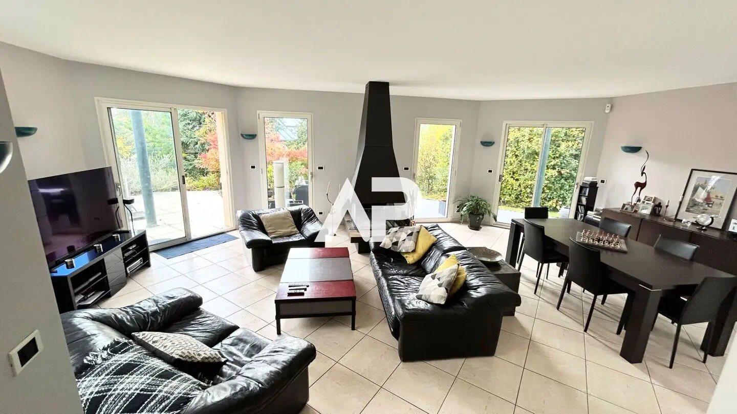 Maison à vendre, 201m², Groslay