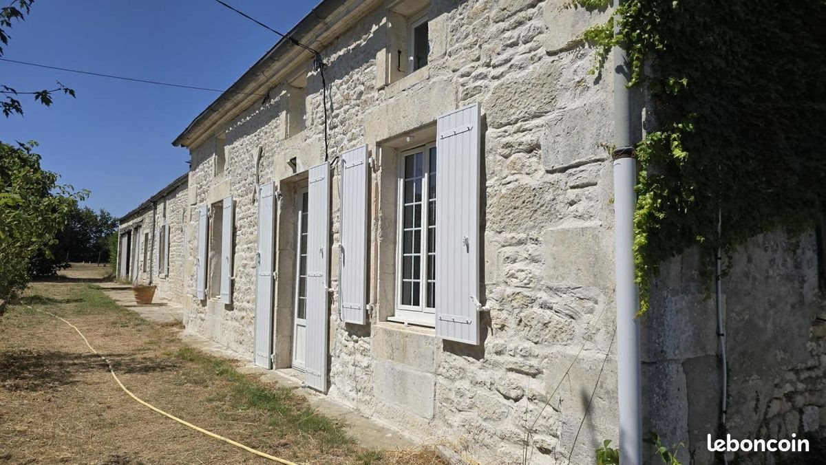Maison à vendre, 192m², Ecurat