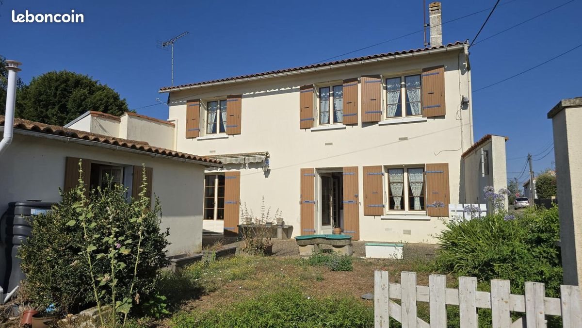 Maison à vendre, 120m², Ecoyeux