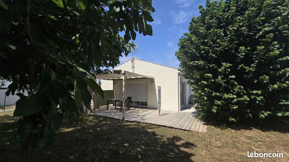 Maison à vendre, 106m², Corme-Royal
