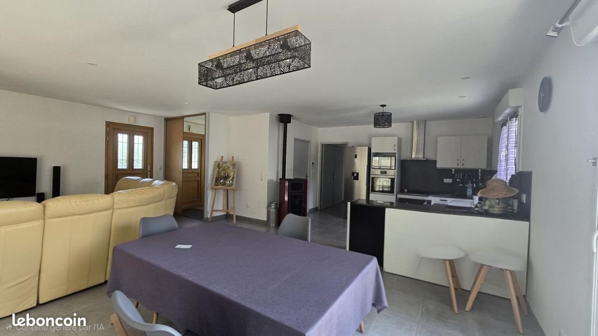 Maison à vendre, 106m², Corme-Royal