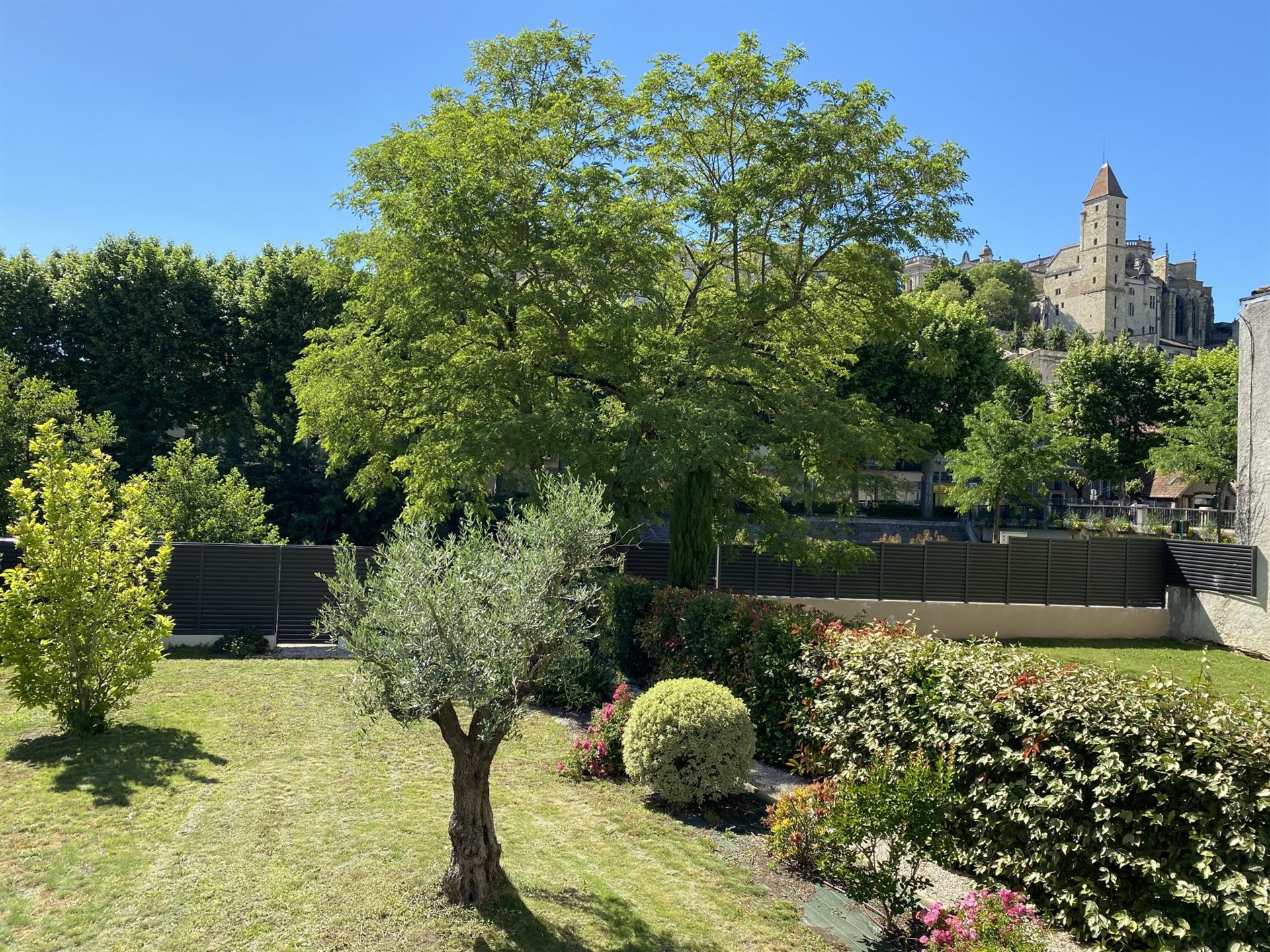 Maison à vendre, 270m², Auch