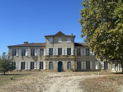 Maison 28 pièces 1196 m² · à Marciac · 1 196 m² · 1 975 000 €