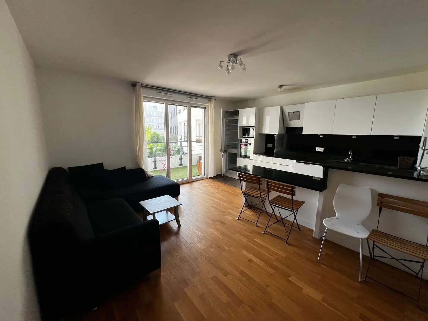 Appartement à louer, 60m², Issy-les-Moulineaux