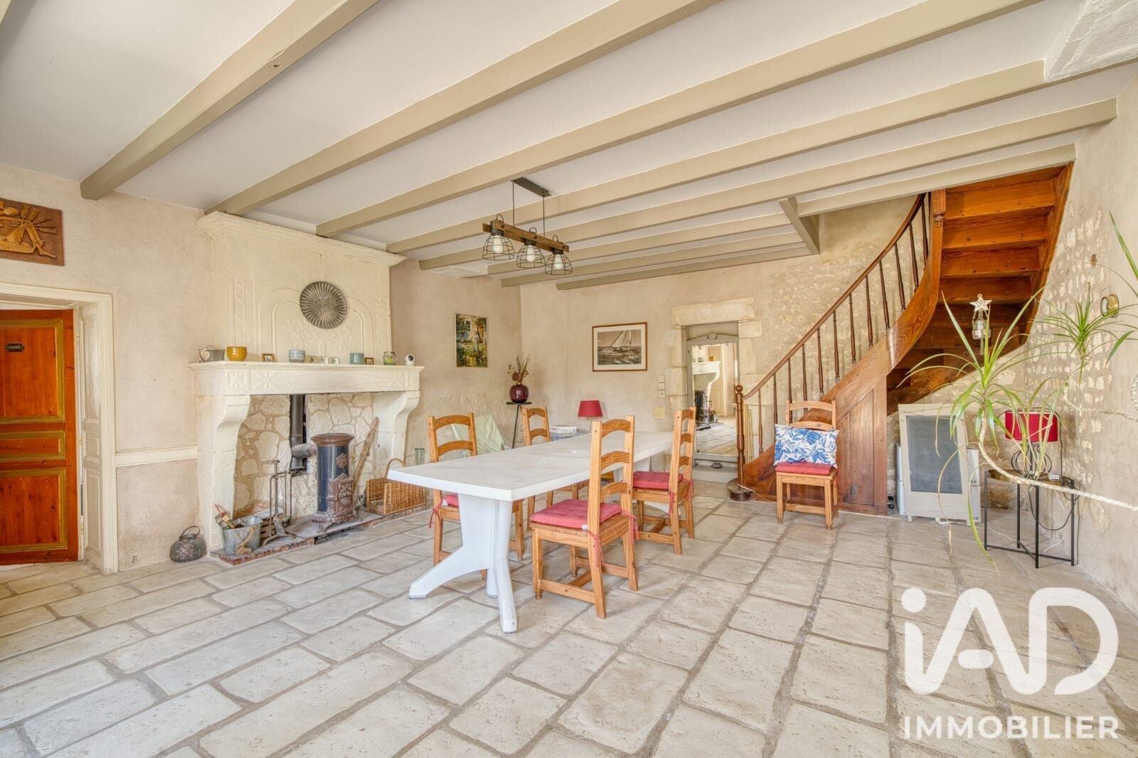 Maison à vendre, 297m², Saint-Romain-de-Benet