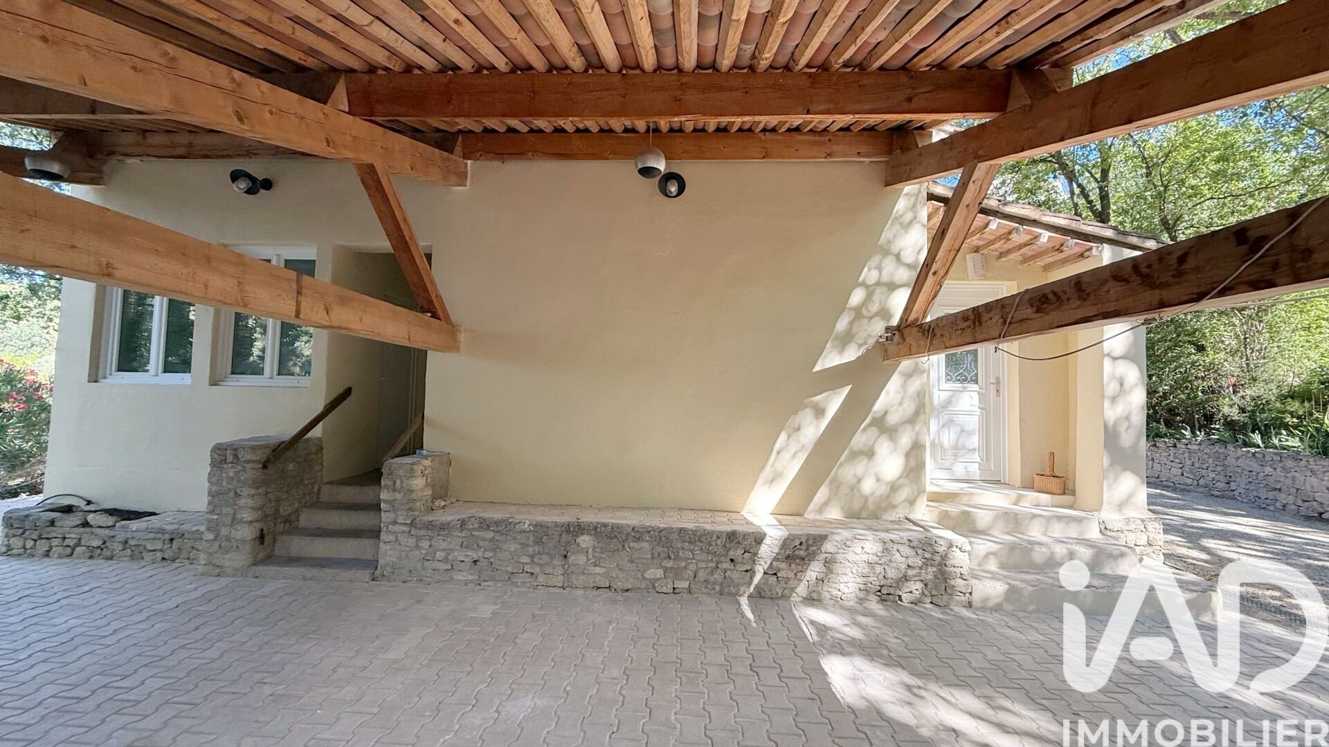 Maison à vendre, 207m², Robion