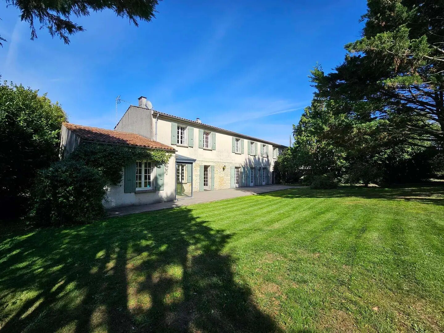 Maison à vendre, 262m², Bignay