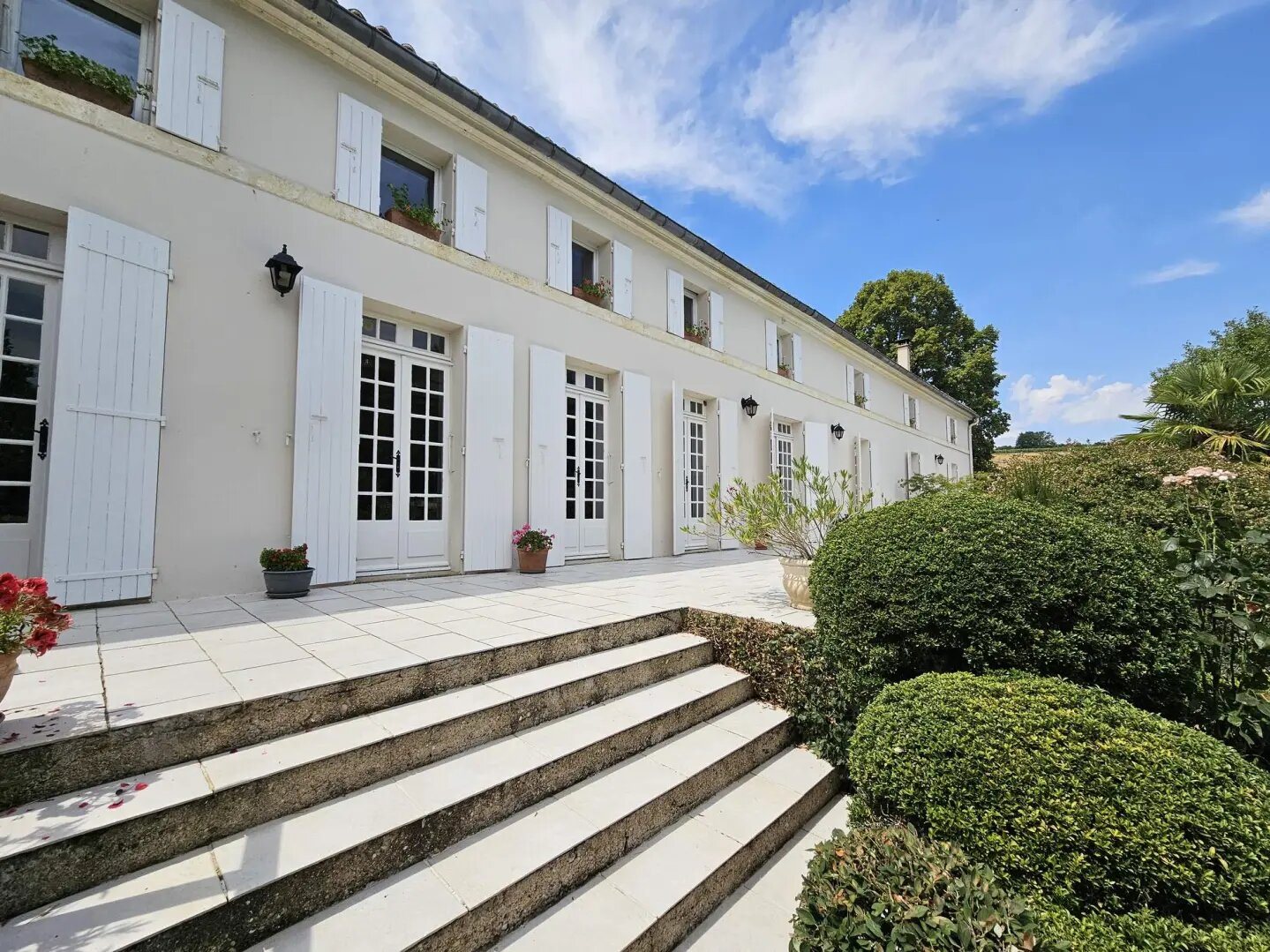 Maison à vendre, 415m², Saint-Hilaire-de-Villefranche