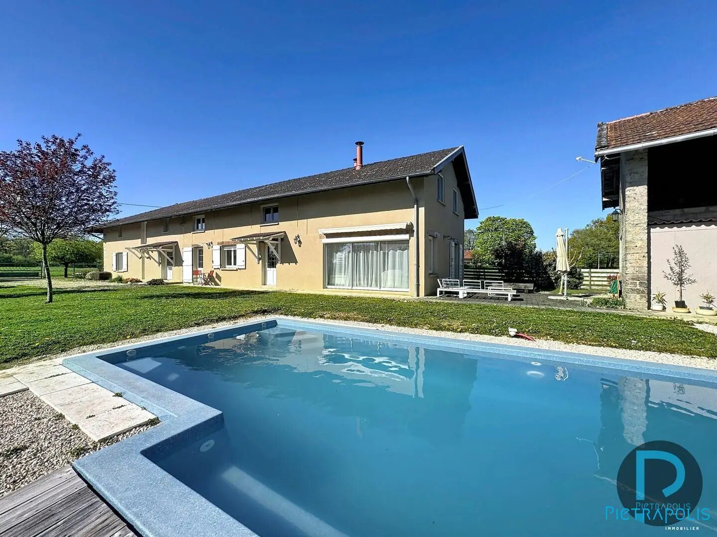 Maison à vendre, 342m², Romenay