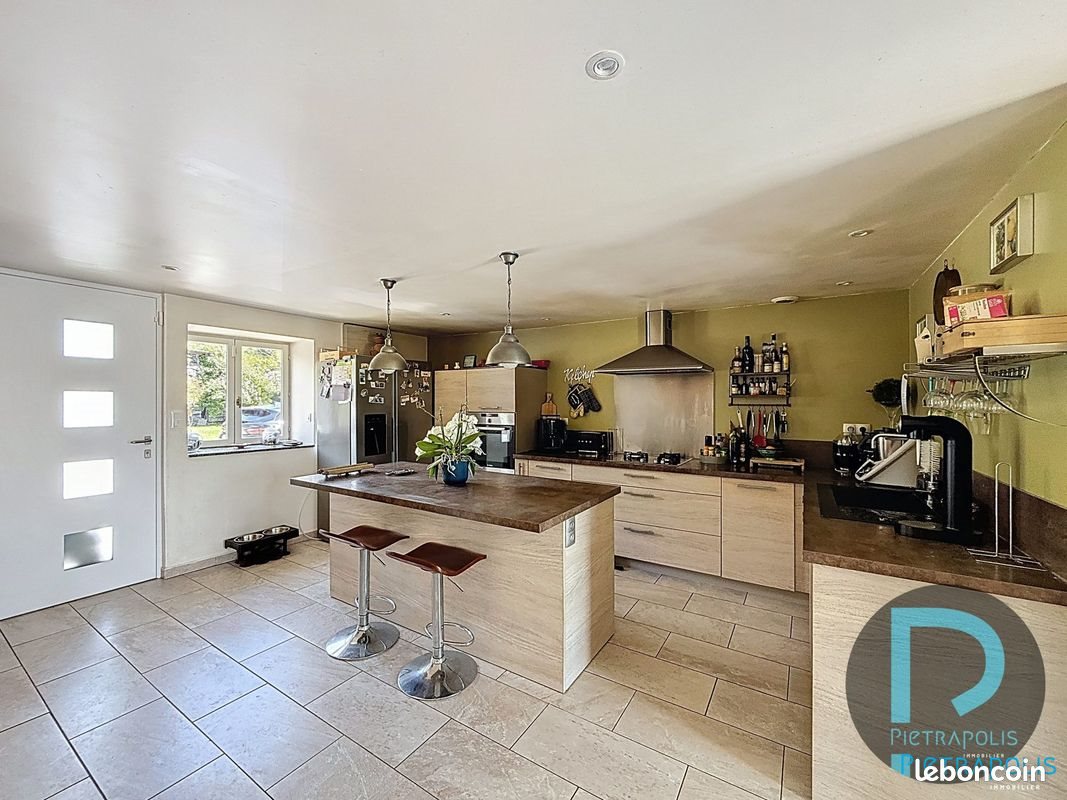 Maison à vendre, 187m², Châtillon-sur-Chalaronne