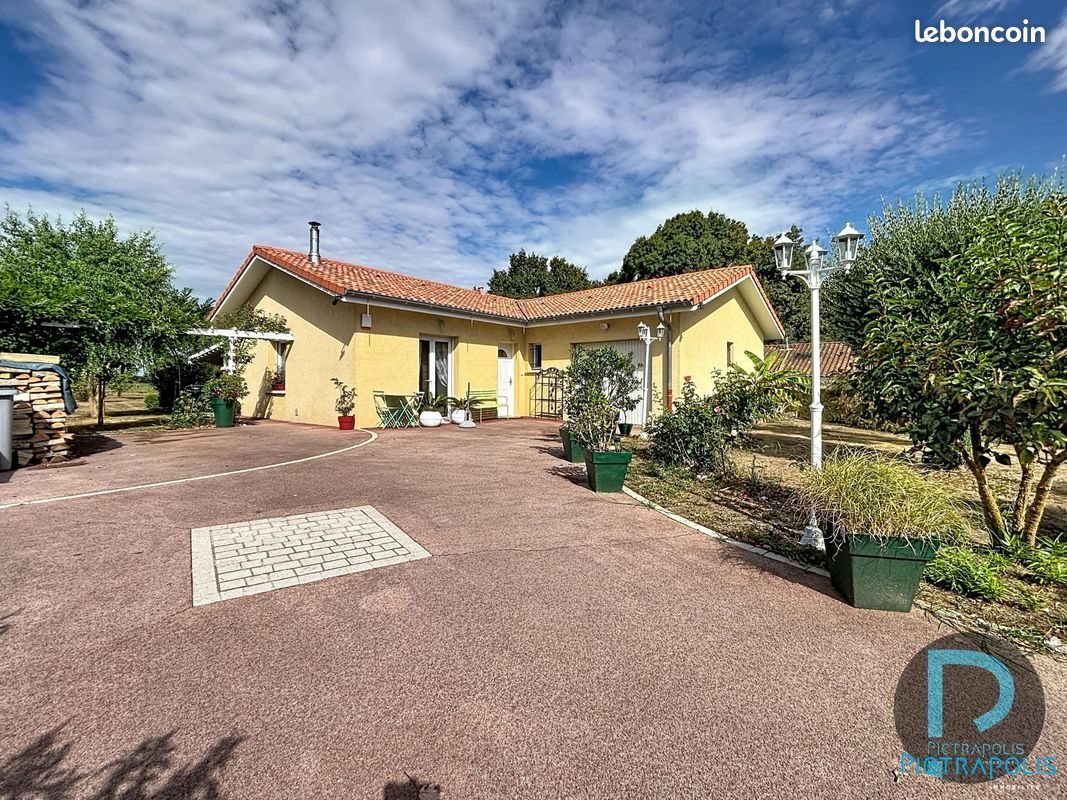 Maison à vendre, 92m², Vonnas