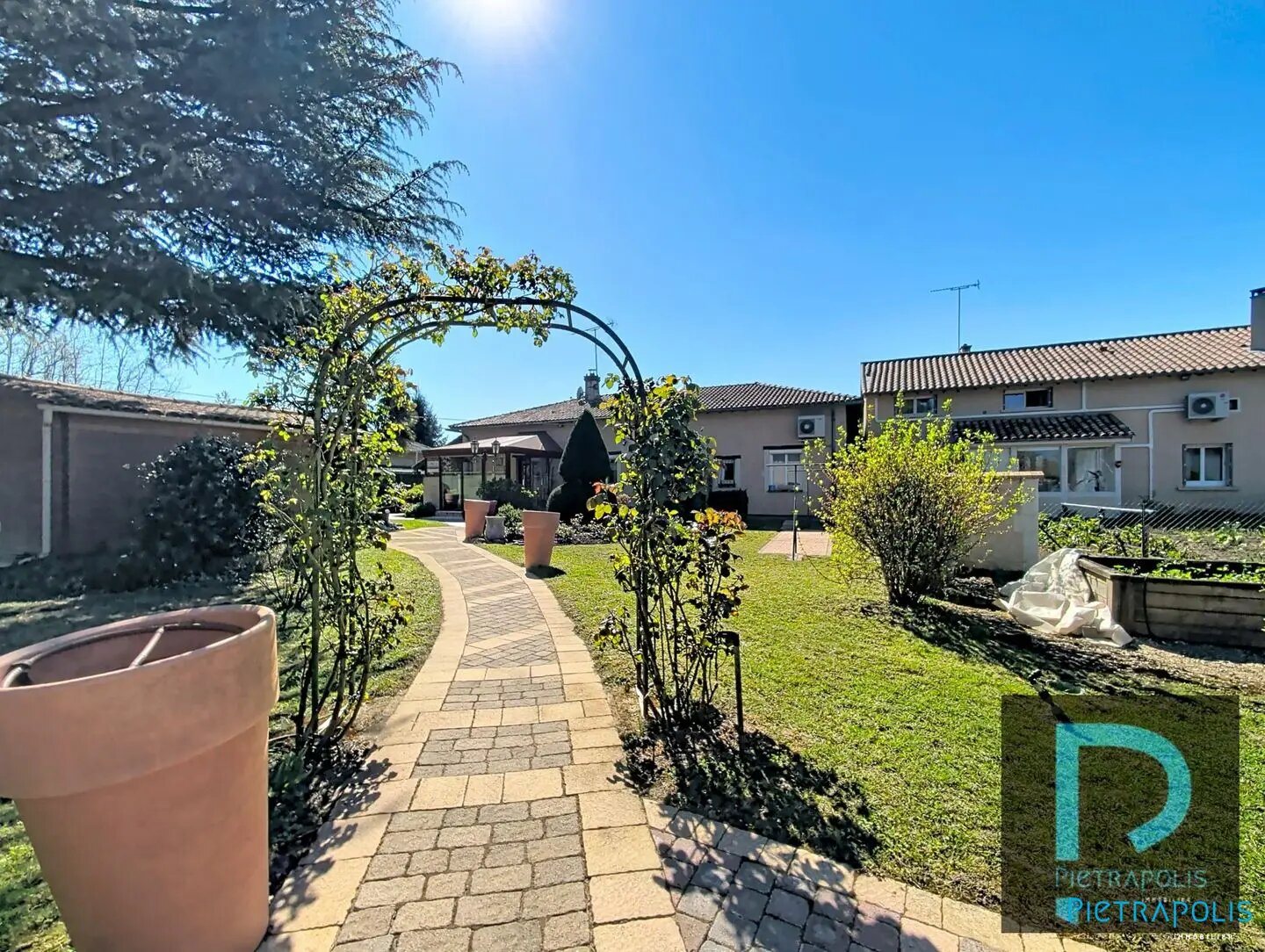 Maison à vendre, 141m², Cormoranche-sur-Saône