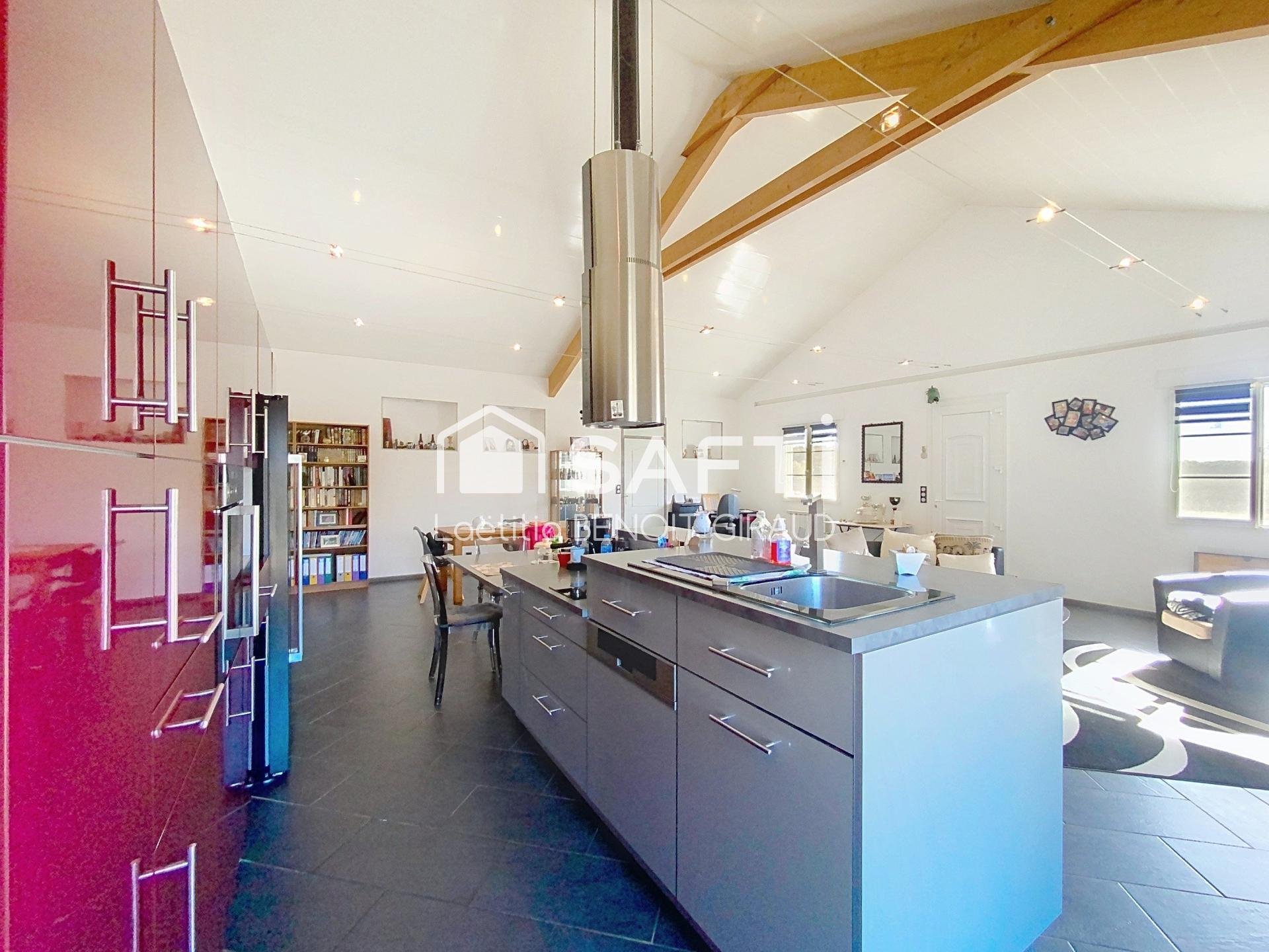 Maison à vendre, 142m², Saint-Sulpice-de-Royan