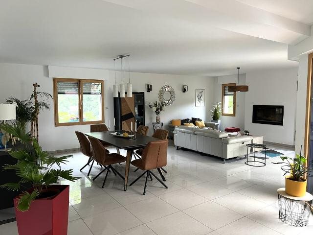Maison à vendre, 217m², Saint-Amand-les-Eaux