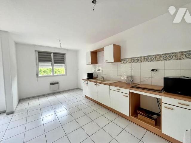 Appartement à vendre, 104m², Saint-Amand-les-Eaux