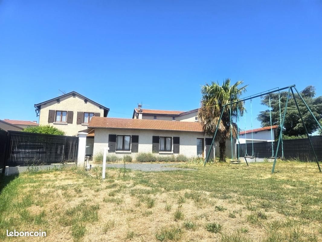 Maison à louer, 162m², Chaponost