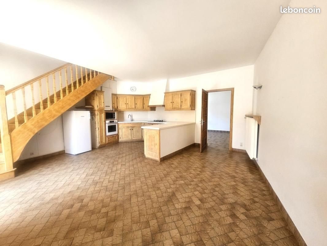 Maison à louer, 162m², Chaponost