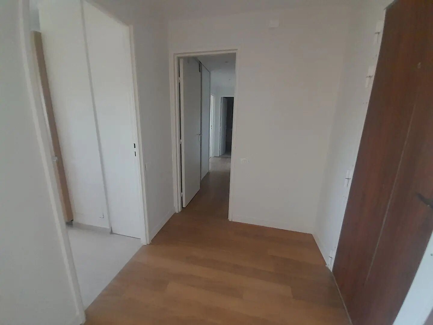 Appartement à louer, 62m², Courbevoie
