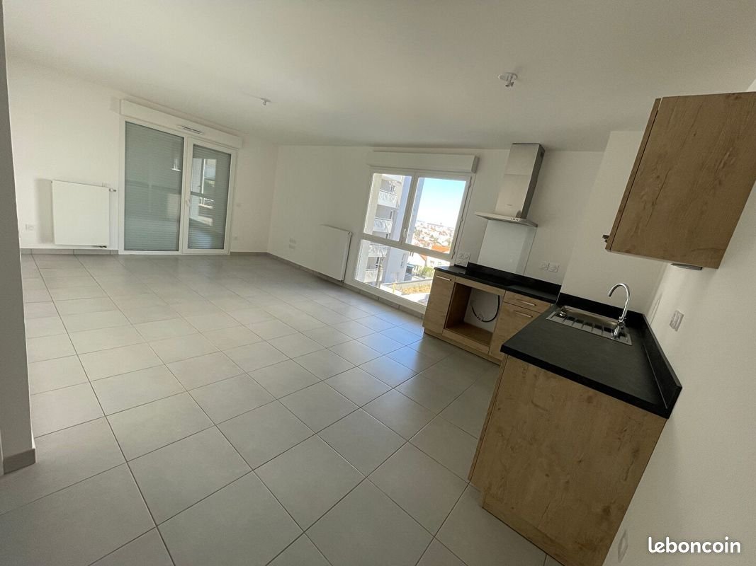 Appartement à louer, 80m², Clermont-Ferrand