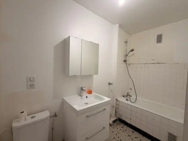 Appartement à vendre, 29m², Courbevoie