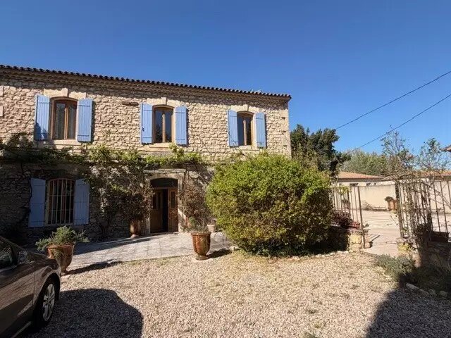 Maison à vendre, 330m², Mouriès