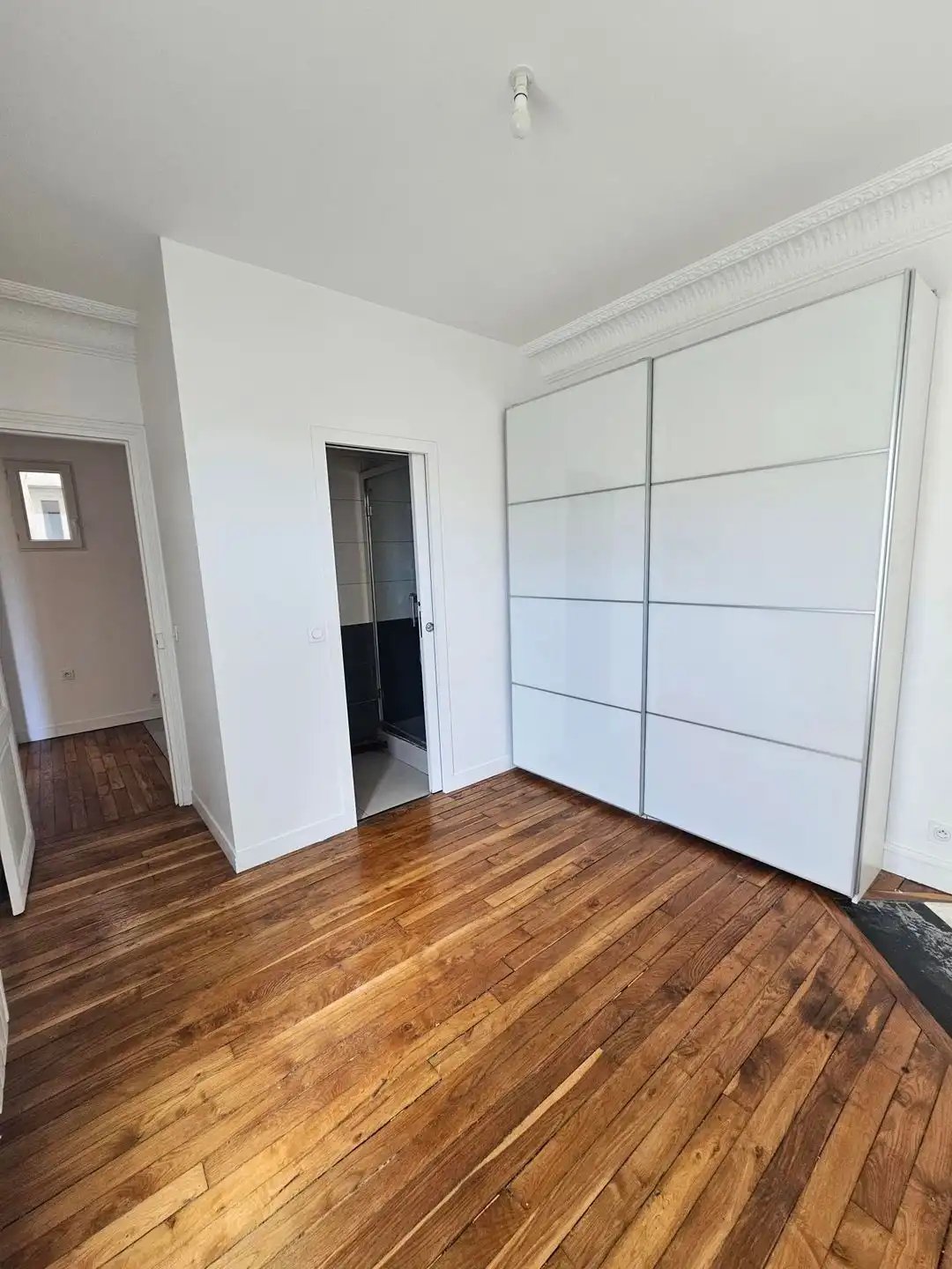 Appartement à louer, 33m², Courbevoie