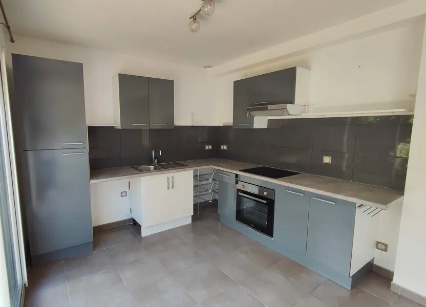 Maison à louer, 101m², Bages