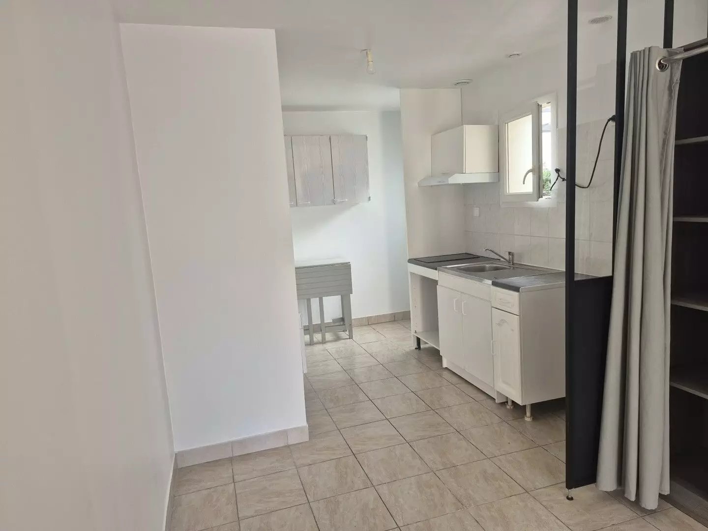 Appartement à louer, 24m², Roissy-en-Brie