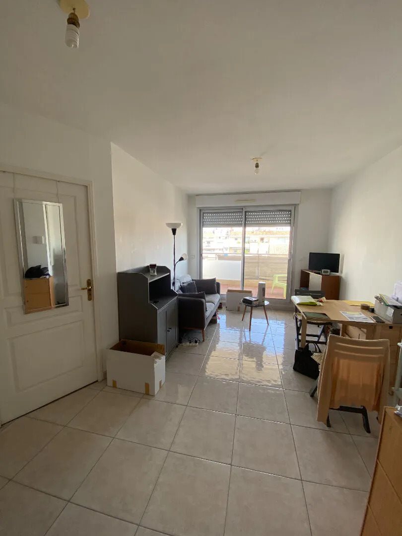 Appartement à louer, 32m², Marseille 9ème