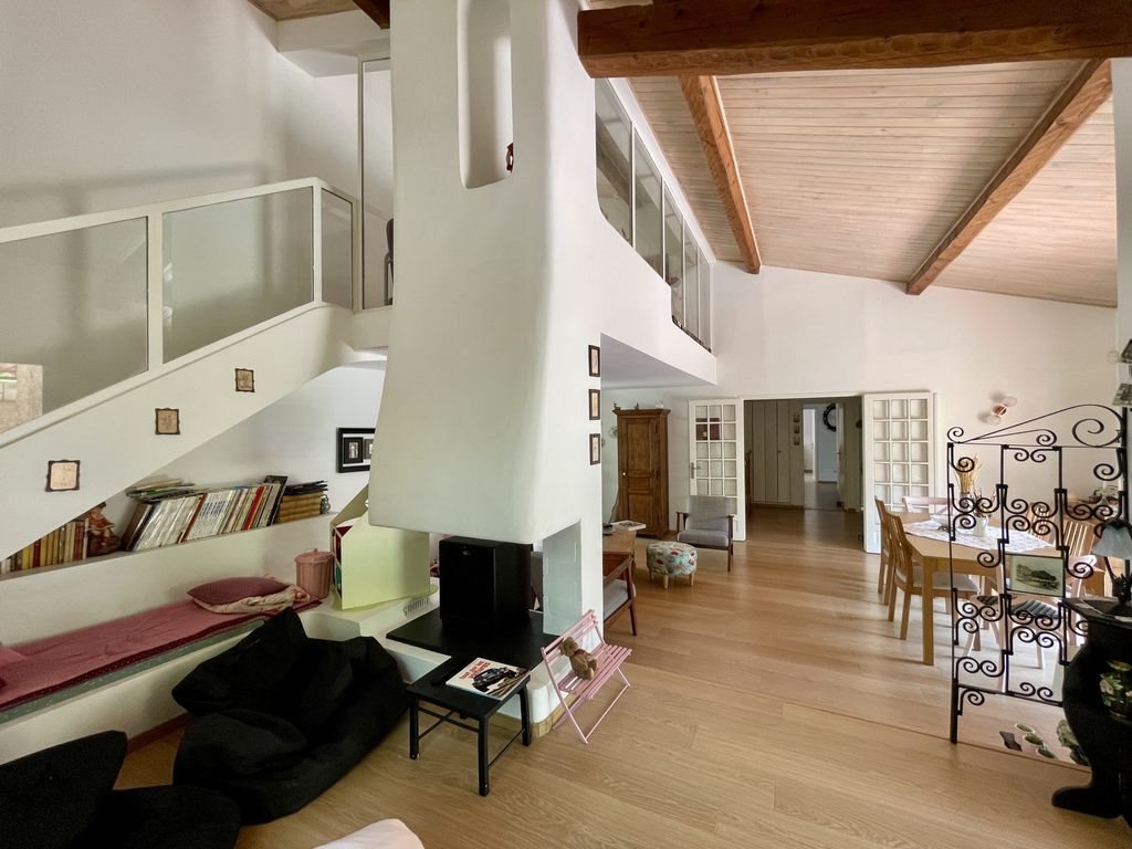 Maison à vendre, 166m², Cuges-les-Pins