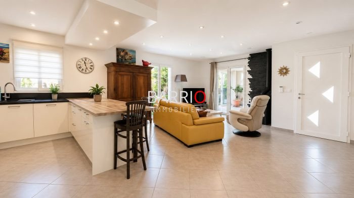 Maison à vendre, 4m², Villelongue-dels-Monts