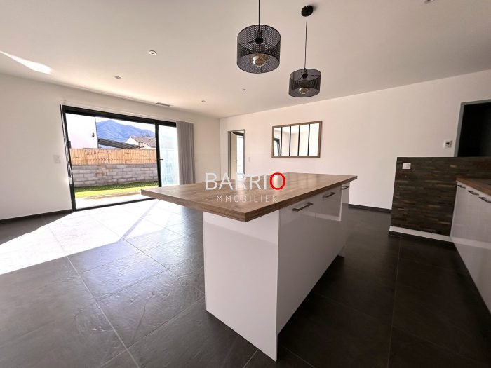 Maison à vendre, 3m², Montesquieu-des-Albères