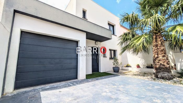 Maison à vendre, 4m², Villelongue-dels-Monts