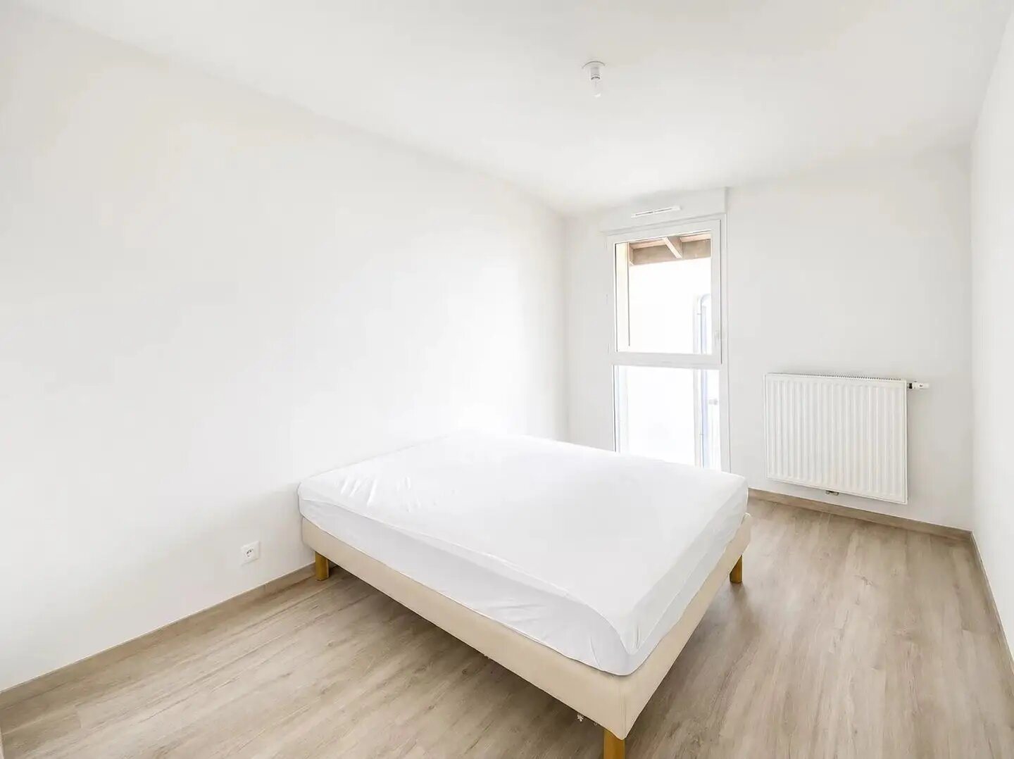 Appartement à louer, 42m², Féternes