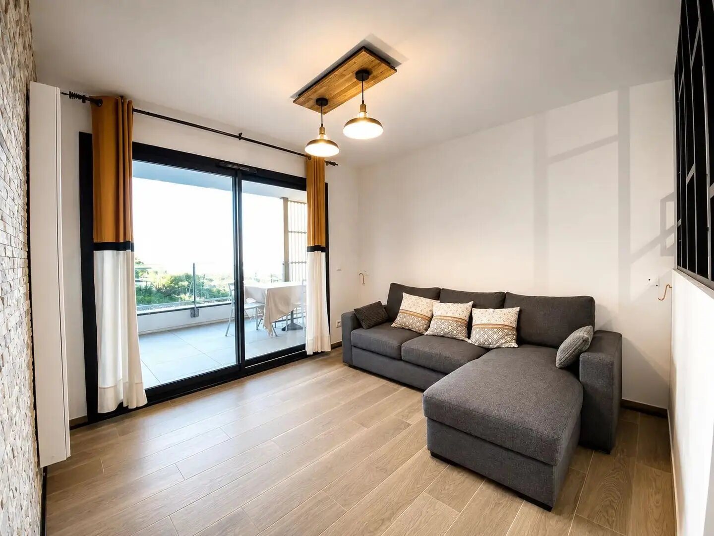 Appartement à louer, 55m², Évian-les-Bains