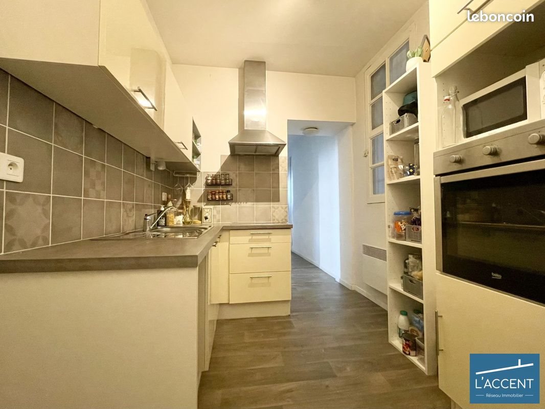Appartement à louer, 68m², Nîmes