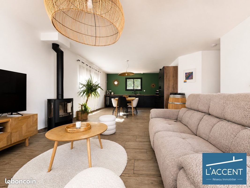 Maison à louer, 85m², Quissac