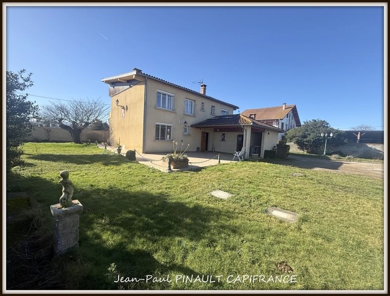 Maison à vendre, 163m², Ibos