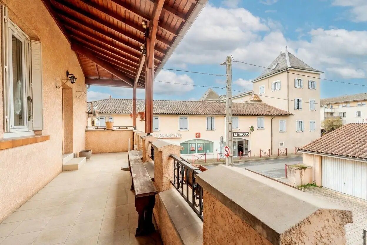 Maison à vendre, 166m², Jassans-Riottier
