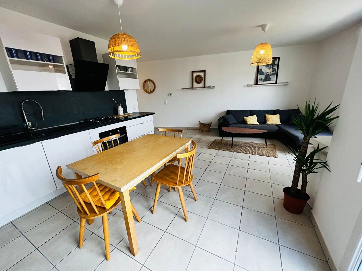 Appartement à louer, 45m², Vénissieux
