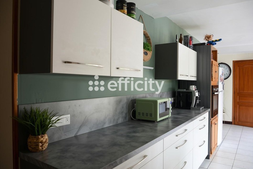 Maison à vendre, 240m², Buysscheure