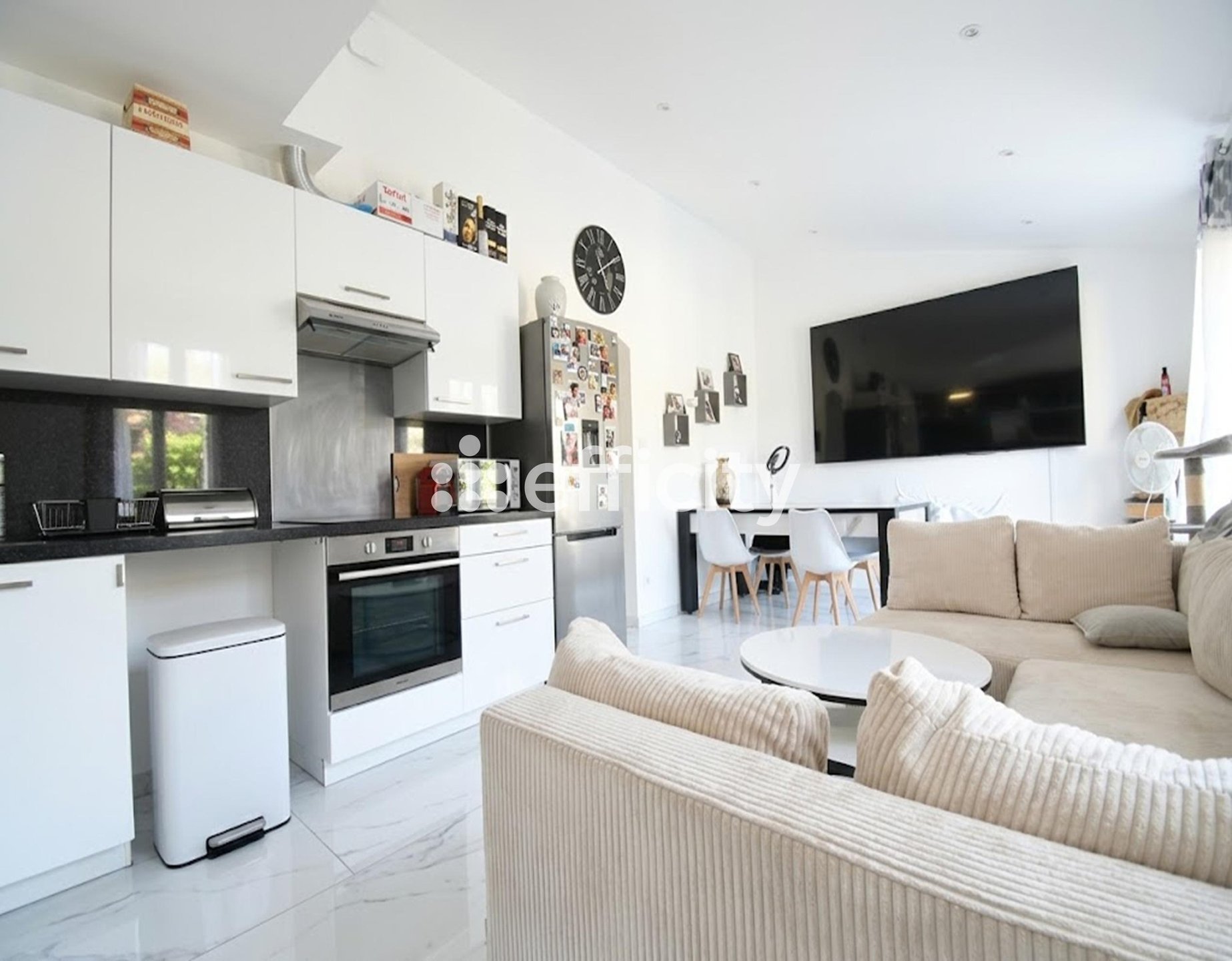 Maison à vendre, 3m², Houilles