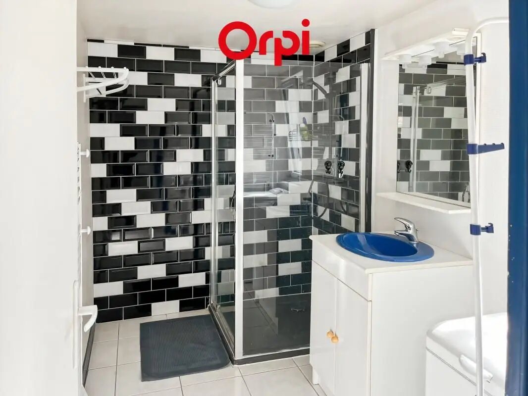 Maison à louer, 71m², Dollon