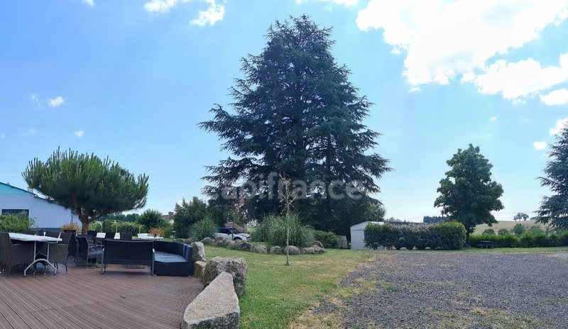 Maison à vendre, 1100m², Montsalvy