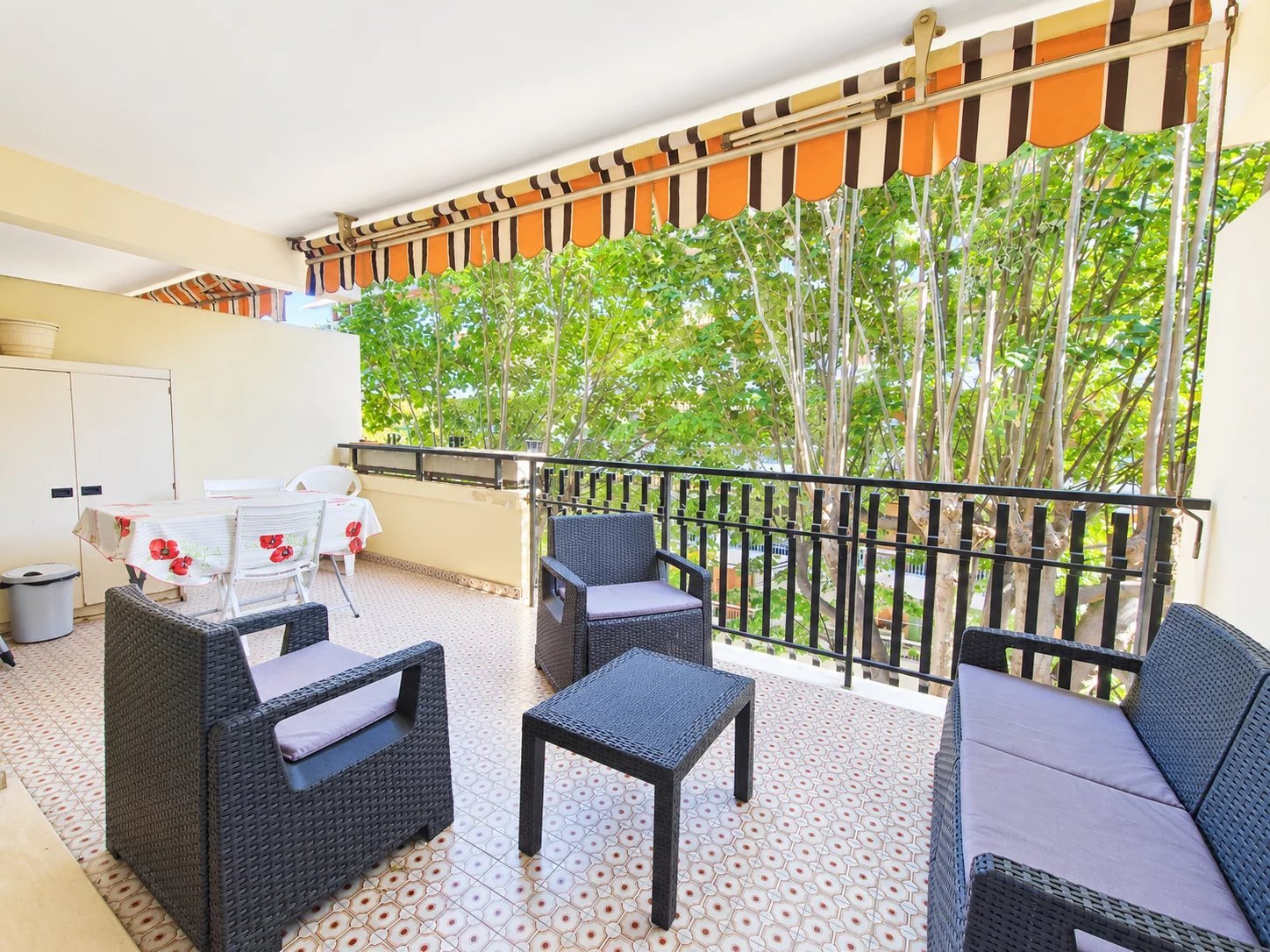 Appartement à louer, 28m², Juan-les-Pins