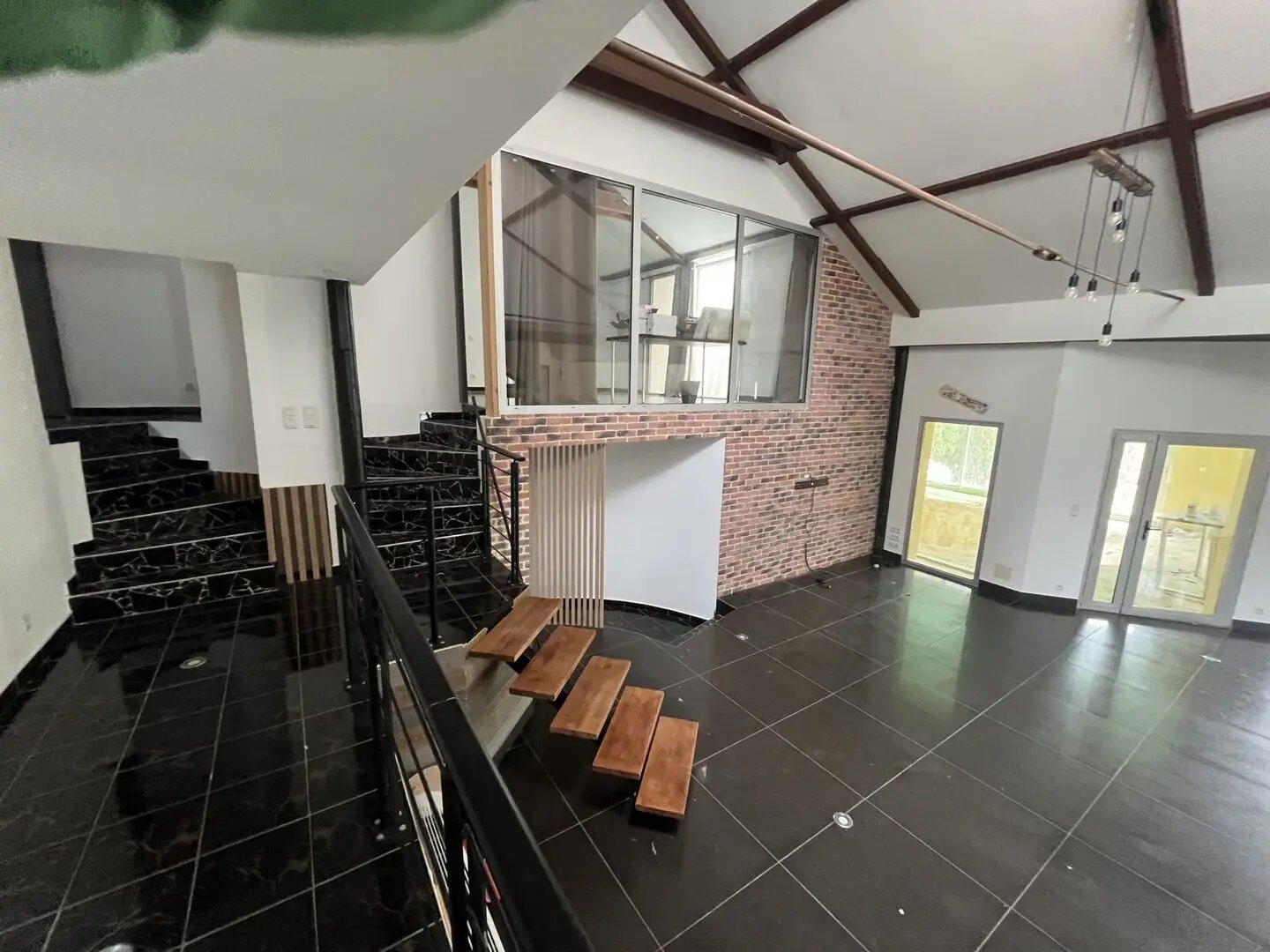 Maison à vendre, 337m², Chambost-Longessaigne