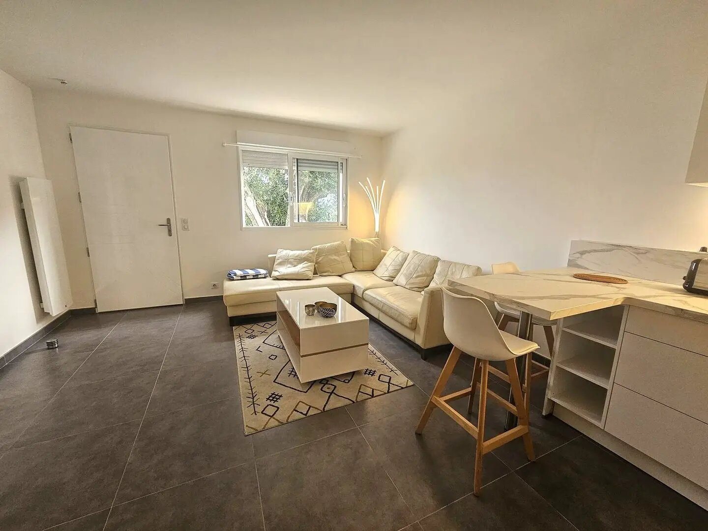 Appartement à louer, 42m², Vallauris